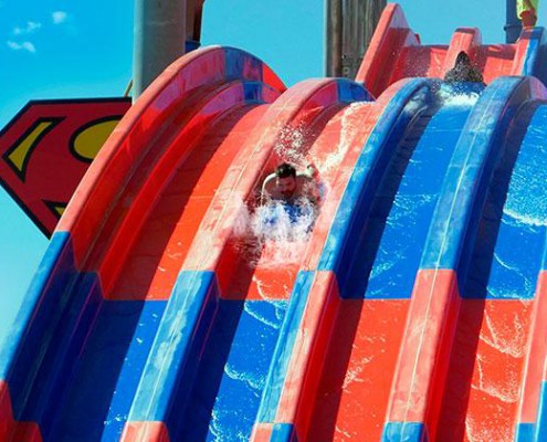 parque warner beach superman