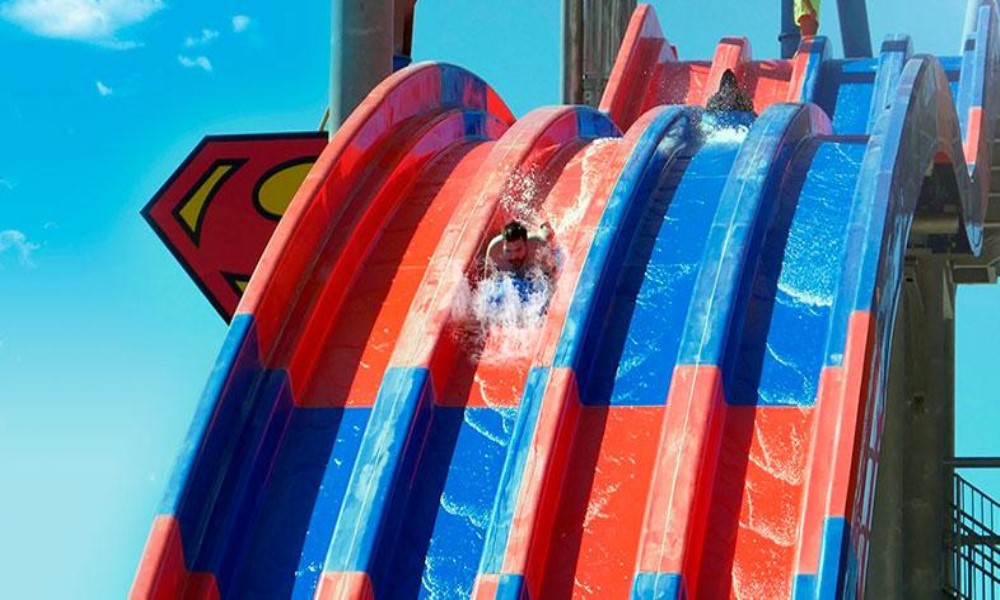 superman warner beach