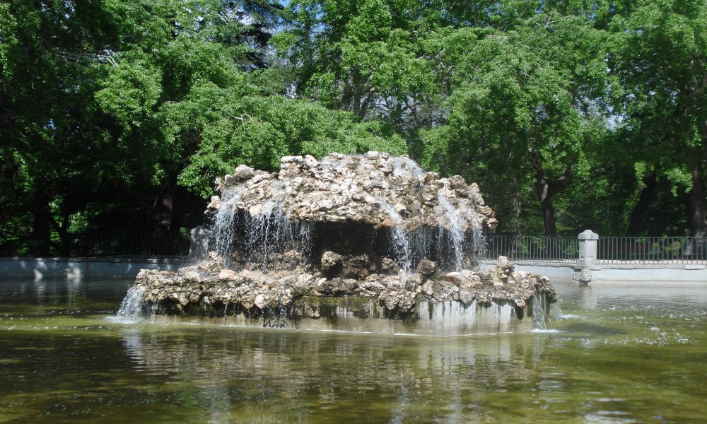 Estanque de las Campanillas Retiro Madrid