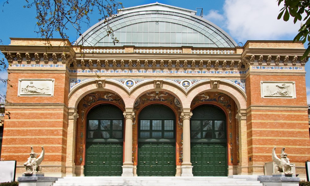 Palacio de Velázquez Retiro Madrid