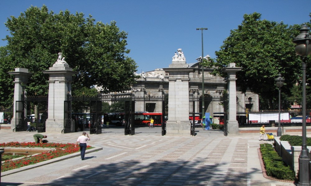 Puerta de la Independencia Retiro Madrid