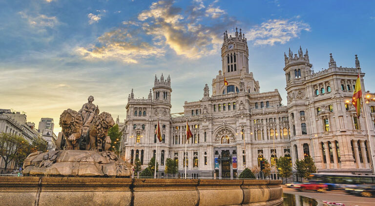 plaza cibeles madrid