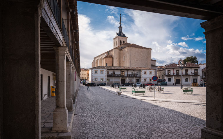 plaza mayor colmenar de oreja